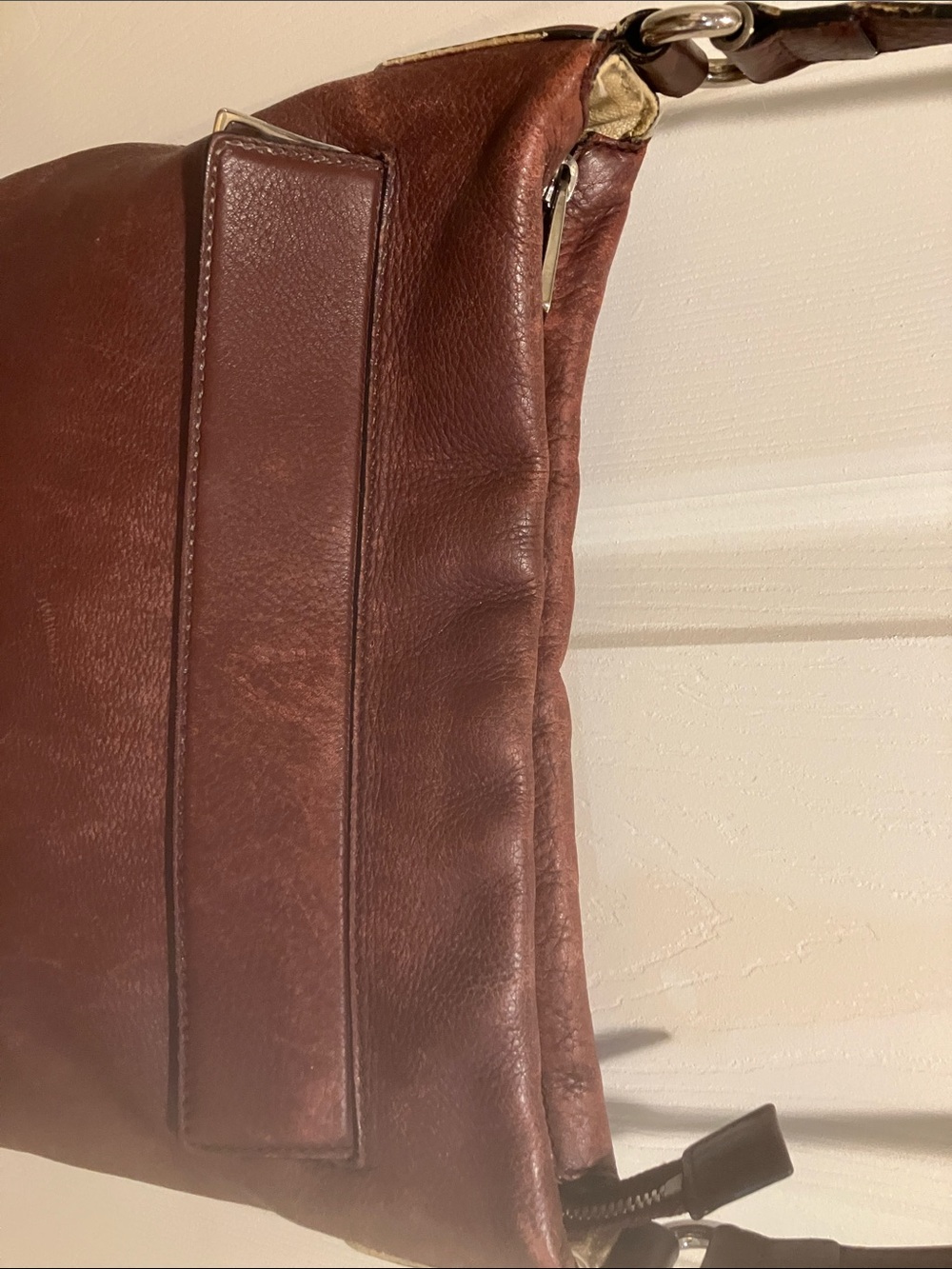 Gucci Soho Interlocking GG Crossbody Bag Wine Bordeaux Leather - Picture 2 of 14